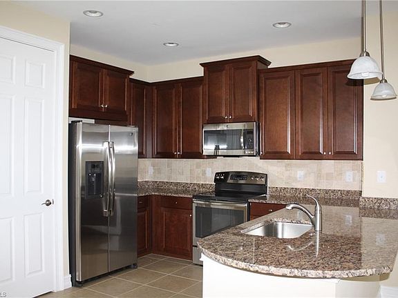 3rd image of 3497 Crosswater Dr