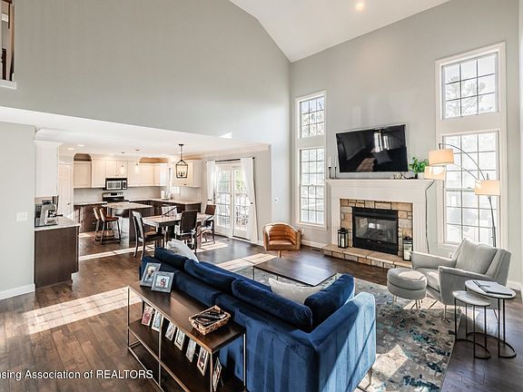 5th image of 13165 Speckledwood Dr