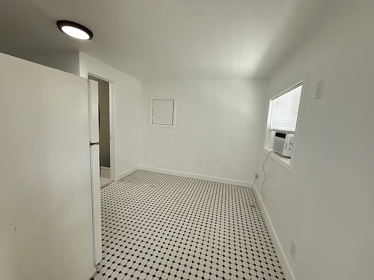 3705 SW 13th Ct #1 — Photo 1