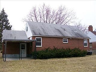 2nd image of 4002 Mayview Dr