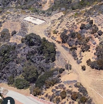 2nd image of 30328 Mulholland Hwy