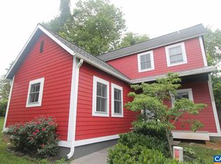 206 5th St SW APT E, Charlottesville, VA 22903