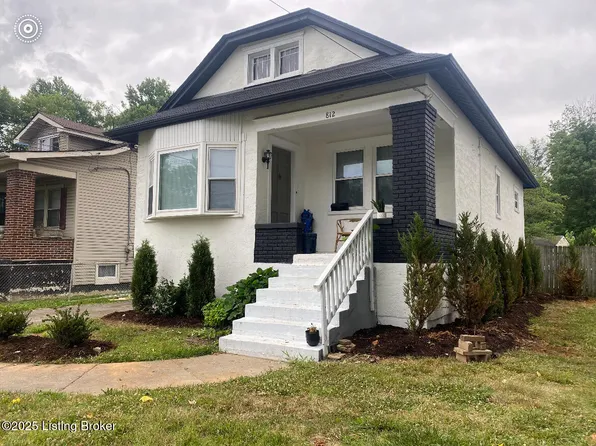 812 Bluegrass Ave, Louisville, KY 40215