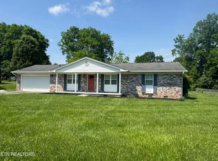 10537 Blakewood Dr, Knoxville, TN 37922