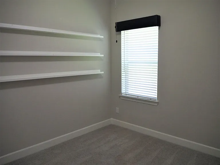 701 Matchbox St — Photo 26