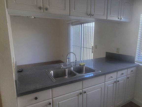 3rd image of 1545 Monterey Park Dr Unit C