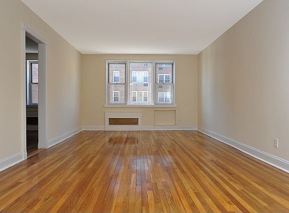 2nd image of 1 Sadore Ln APT 7S
