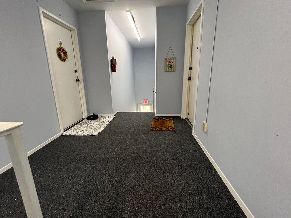 The entry hallway.