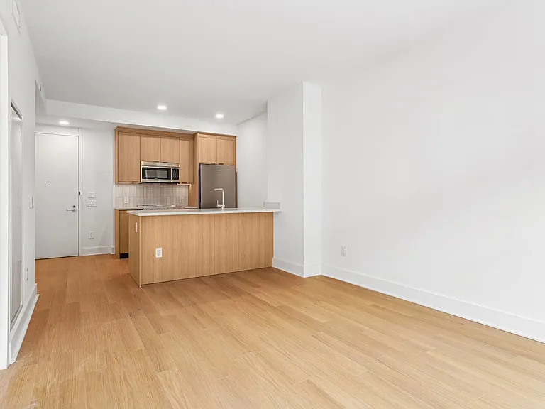 499 President St #347 — Photo 3