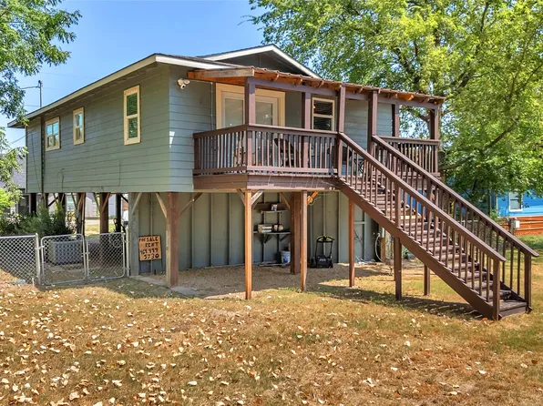 242 Autumn Wood Trl, Mabank, TX 75156