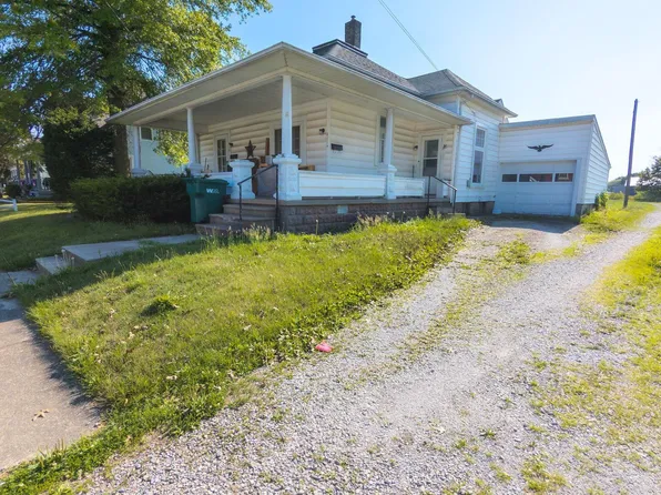 411 S Center St, Flora, IN 46929
