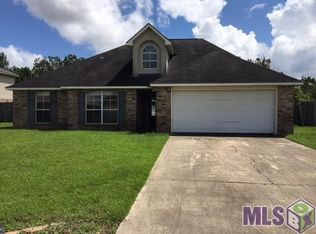 5310 Hemingway Dr, Darrow, LA 70725