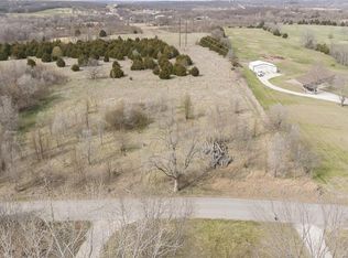 14000 Stillwell Rd, Bonner Springs, KS 66012