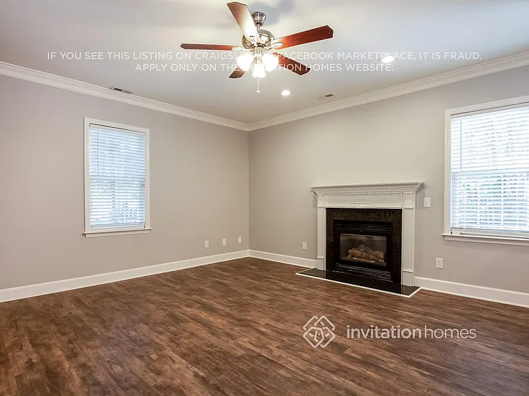 2713 Black Cherry Dr — Photo 3