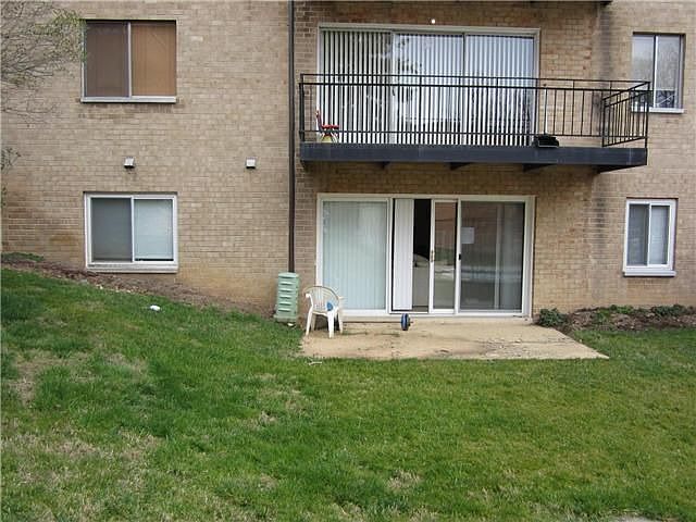 2nd image of 4104 Daniels Ave #5-102