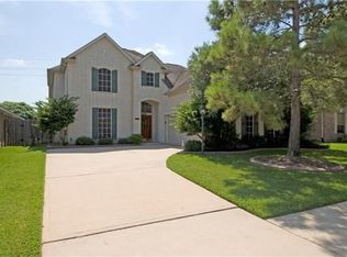 7210 Bristol Ridge Dr, Houston, TX 77095