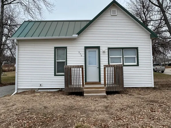 950 1st St, Syracuse, NE 68446