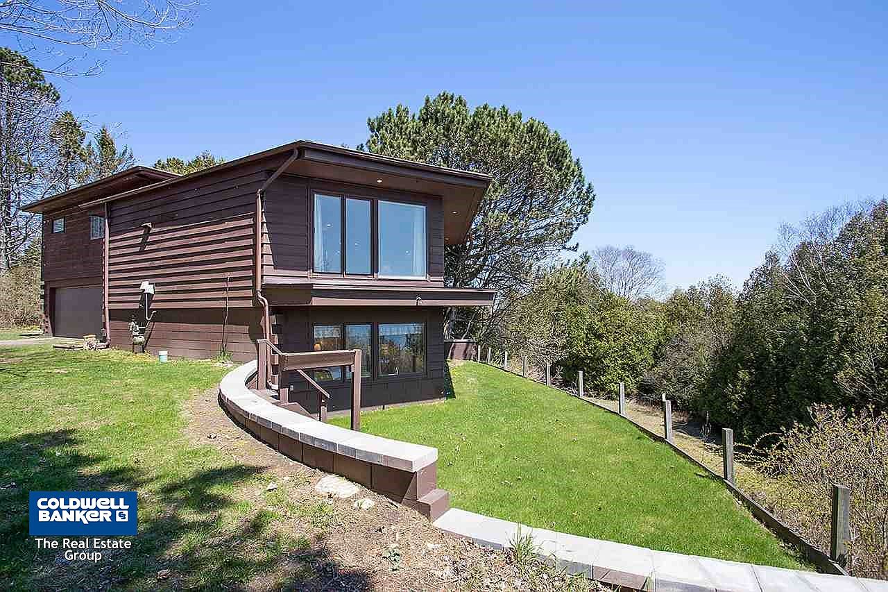 810 Lakeview Dr, Algoma, WI 54201 Zillow