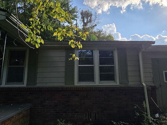 2nd image of 1372 Old Kentucky Rd