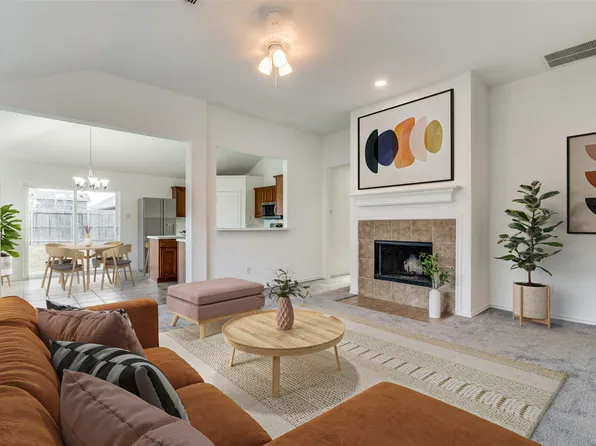 124 Redbud Dr, Forney, TX 75126