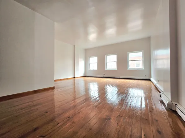 271 Water Street image 1 of 4