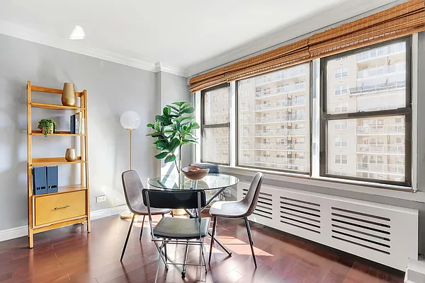 Sold by Compass | media 3