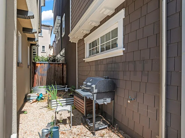 43144 Calle Sagrada — Photo 32