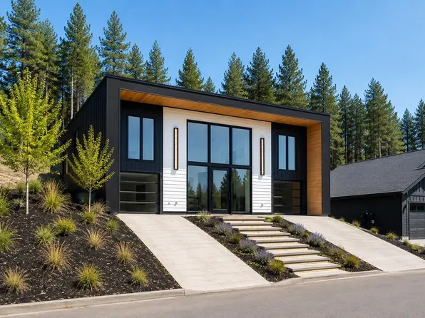 7905 N Jefferson Dr, Spokane, WA 99208