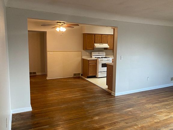 4th image of 5520 Bosworth Pl #2