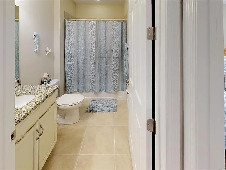 255 Maraviya Blvd — Photo 15