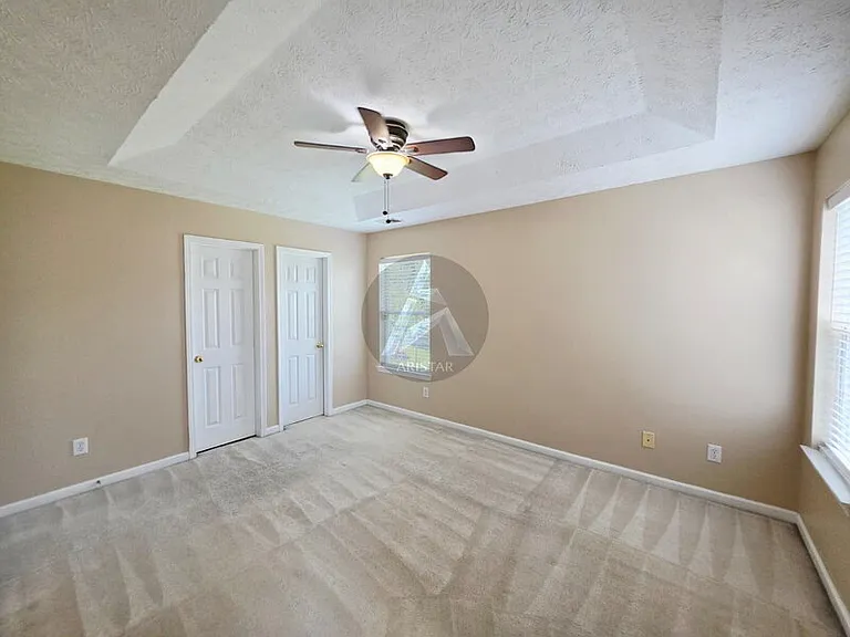 4319 Thorngate Ln — Photo 8