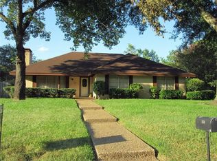 218 Guadalupe Dr, Athens, TX 75751