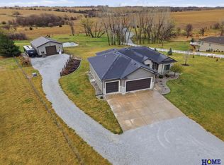 23048 Eva Ct, Eagle, NE 68347