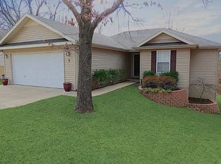 7 Witherby Ln, Bella Vista, AR 72714