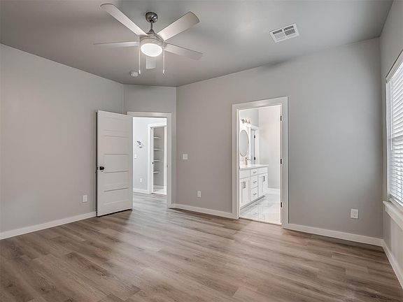 4th image of 11313 N Blackwelder Ave