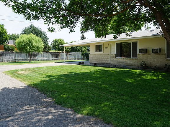 2nd image of 5951-5953 N Pierce Park Ln #5951