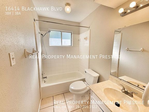 4th image of 16414 Blackhawk Blvd