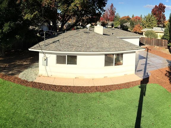 2nd image of 1140 Northumberland Dr