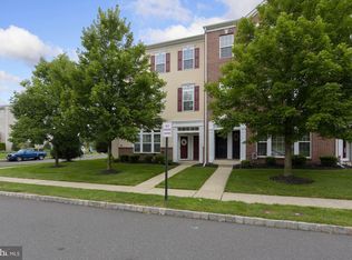 204 Alex Way, Cinnaminson, NJ 08077
