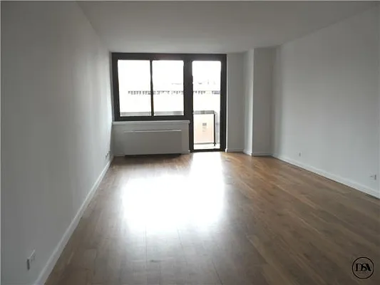 Rented by DSA Realty | media 22