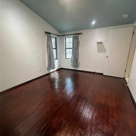 1808 N Broadway St — Photo 20