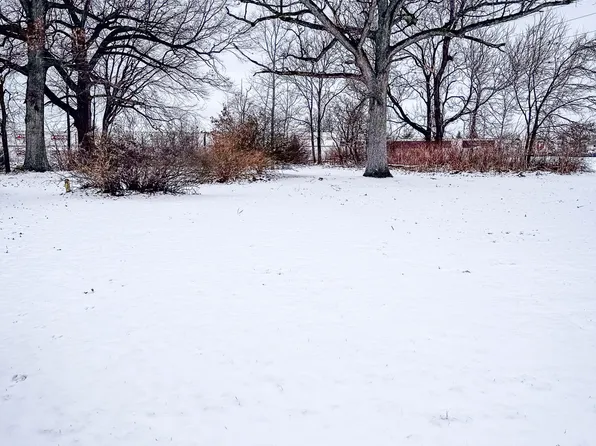 5109 Carson Ave SW, Wyoming, MI 49548