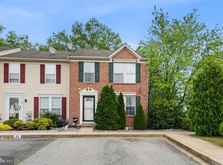 15 N Bellwoode Dr, Newark, DE 19702