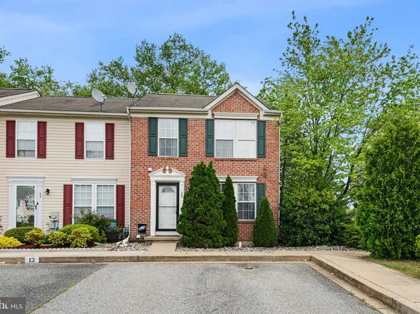 15 N Bellwoode Dr, Newark, DE 19702