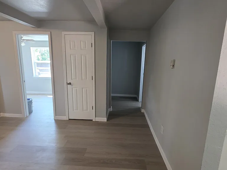 415 E Kentucky Ave #1 — Photo 7