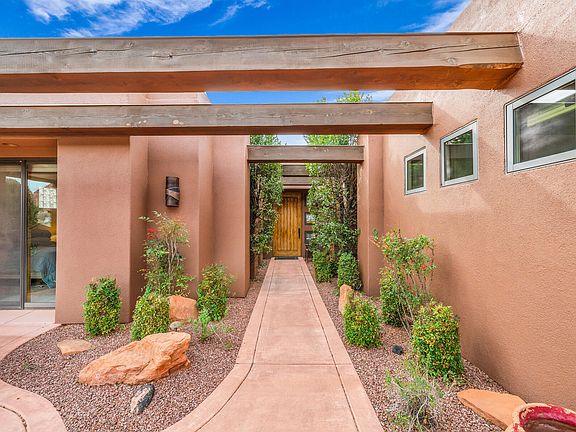 5th image of 150 N Snow Canyon Dr #10