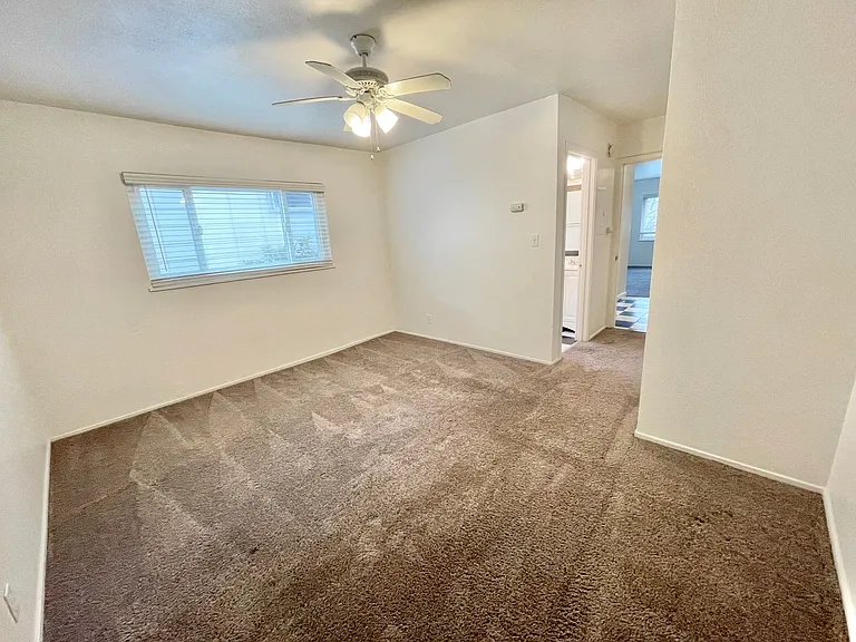 1315 G Street — Photo 8
