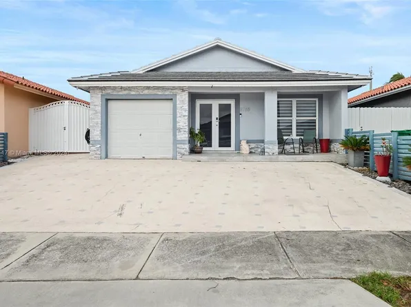 8765 NW 111th Ter, Hialeah Gardens, FL 33018