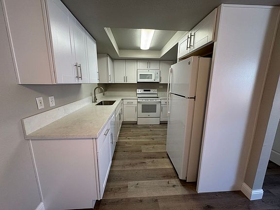 2nd image of 5224 Echo Ave