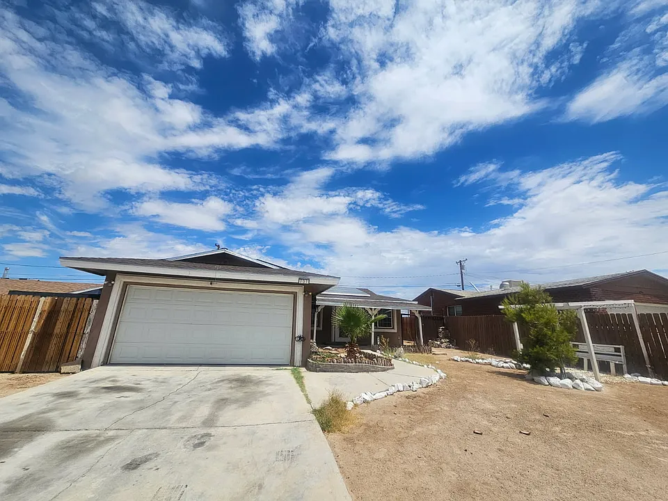 731 Arbor Way